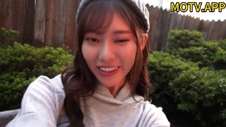 水晶飞机最新网红福利姬,白丝美腿JK制服 无套啪啪 淫语浪叫